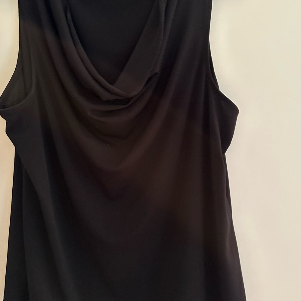 Black Sort Sleeves View 3